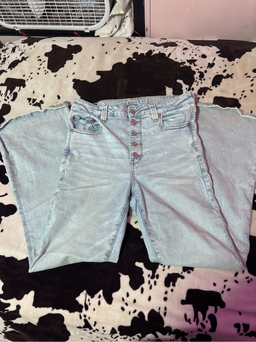 American Eagle Outfitters Light Blue Wide Leg Flare Jeans - Picture 5 of 5